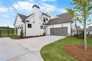 577 Pearl St, Cumming, GA 30040 - Photo 8
