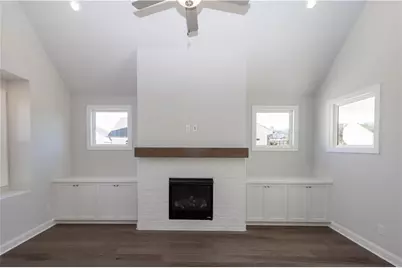 577 Pearl Street, Cumming, GA 30040 - Photo 4