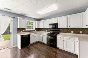 104 Jameston Dr, Jefferson, GA 30549 - Photo 6