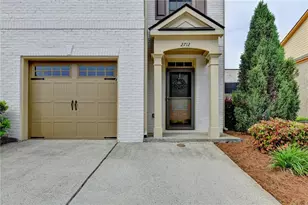 2712 Beynon Ln, Suwanee, GA 30024 - Photo 4