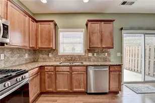 2712 Beynon Ln, Suwanee, GA 30024 - Photo 22