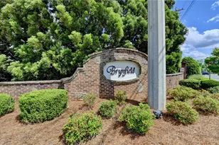 2712 Beynon Ln, Suwanee, GA 30024 - Photo 70