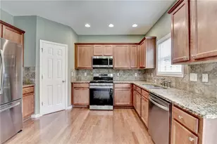 2712 Beynon Ln, Suwanee, GA 30024 - Photo 20