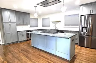 1310 Poplarcrest Cir SE, Atlanta, GA 30316 - Photo 2
