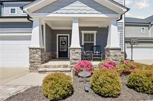 129 Grove View Rd, Woodstock, GA 30189 - Photo 4