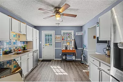 200 Treetop Drive, Hampton, GA 30228 - Photo 6