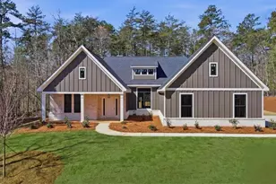 125 Scarlett Pippin Dr, Clarkesville, GA 30523 - Photo 2