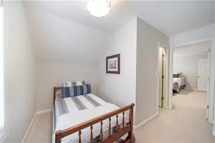 2175 River Cliff Dr, Roswell, GA 30076 - Photo 32