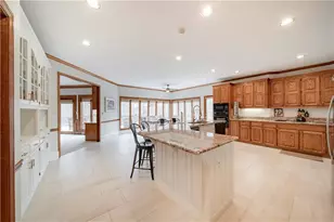 2175 River Cliff Dr, Roswell, GA 30076 - Photo 8