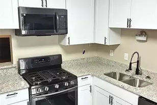 8564 Jamestown Way, Jonesboro, GA 30238 - Photo 8