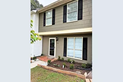 8564 Jamestown Way, Jonesboro, GA 30238 - Photo 2