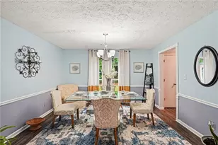 1142 W Shore Dr, Riverdale, GA 30296 - Photo 10