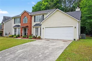 1142 W Shore Dr, Riverdale, GA 30296 - Photo 2