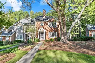 734 Olde Towne Ln, Marietta, GA 30068 - Photo 1