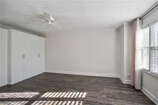 734 Olde Towne Ln, Marietta, GA 30068 - Photo 18