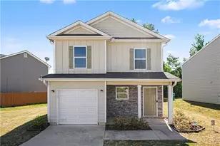 255 Dove Pl, Social Circle, GA 30025 - Photo 1