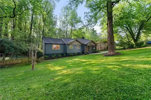 1186 Thomas Rd, Decatur, GA 30030 - Photo 2