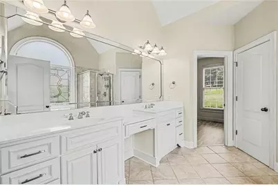 4621 Chartwell Chase Court, Flowery Branch, GA 30542 - Photo 22