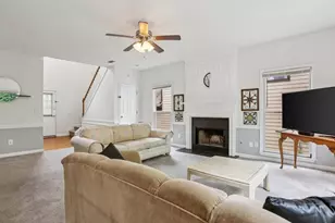2572 Pembrooke Way, Lawrenceville, GA 30044 - Photo 8