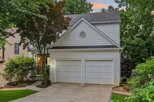 2572 Pembrooke Way, Lawrenceville, GA 30044 - Photo 2