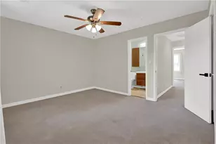 4 Holly Downs Ct NW, Atlanta, GA 30318 - Photo 14