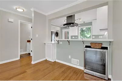 4 Holly Downs Court NW, Atlanta, GA 30318 - Photo 4