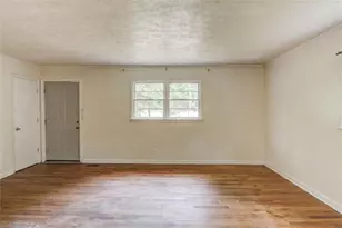 2017 Ventura St, Statham, GA 30666 - Photo 10