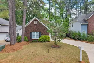 103 S Fairfield Dr, Peachtree City, GA 30269 - Photo 2
