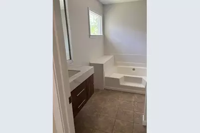 1070 Meadowsong Circle, Lawrenceville, GA 30043 - Photo 10