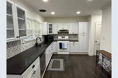 1140 Goodwin Place NE #4, Atlanta, GA 30319 - Photo 12