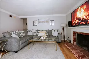 1013 Huntington Trce SE, Smyrna, GA 30082 - Photo 1
