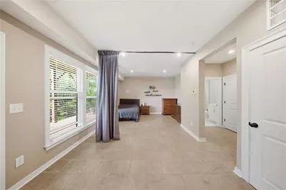 2087 Holtz Lane, Atlanta, GA 30318 - Photo 24