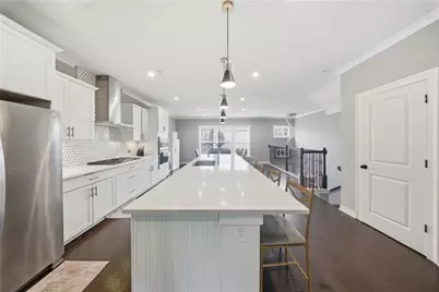 2087 Holtz Lane, Atlanta, GA 30318 - Photo 6