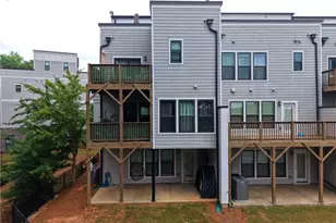 2087 Holtz Ln, Atlanta, GA 30318 - Photo 42