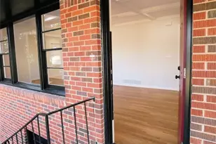 2756 Oldknow Dr, Atlanta, GA 30318 - Photo 4