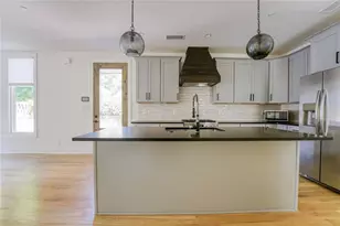 290 2nd St, Fayetteville, GA 30214 - Photo 10