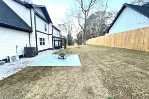 2257 Barge Rd SW, Atlanta, GA 30331 - Photo 12