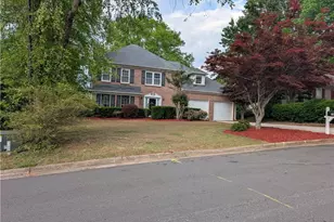 749 Flowers Crossing, Lawrenceville, GA 30044 - Photo 2