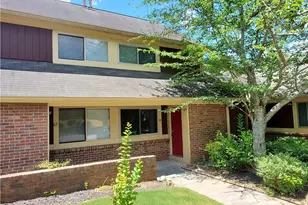 66 Country Pl Ct, Alpharetta, GA 30005 - Photo 2