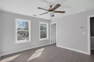 245 Maddux St, Fayetteville, GA 30214 - Photo 4
