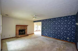 183 Timothy Ln NW, Lilburn, GA 30047 - Photo 8
