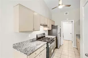 2096 W Morgan's Bluff Ct, Lithonia, GA 30058 - Photo 4