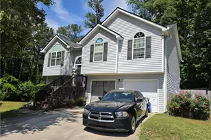 2840 Two Lake Circle, South Fulton, GA 30349 - Photo 2