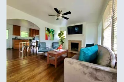 1267 Holly Street NW, Atlanta, GA 30318 - Photo 2