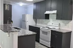 1916 Patterson Cir, Lawrenceville, GA 30044 - Photo 2
