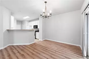 1006 Ivydale Cir, Lawrenceville, GA 30045 - Photo 6