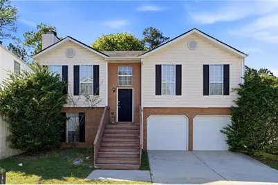 1027 Alford Crossing, Lithonia, GA 30058 - Photo 1