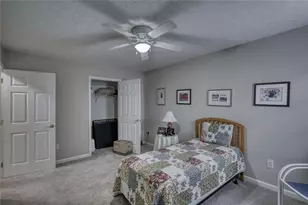 727 Jacoby Dr, Loganville, GA 30052 - Photo 16