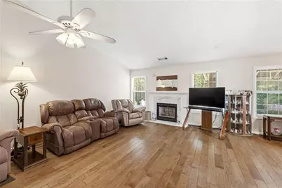 21 Field Stone Circle, Jefferson, GA 30549 - Photo 10