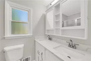 5722 Port Dr, Buford, GA 30518 - Photo 6